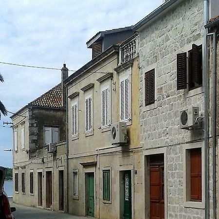 Heart Of Vis And Kut Area Apartman Romandic Luaran gambar