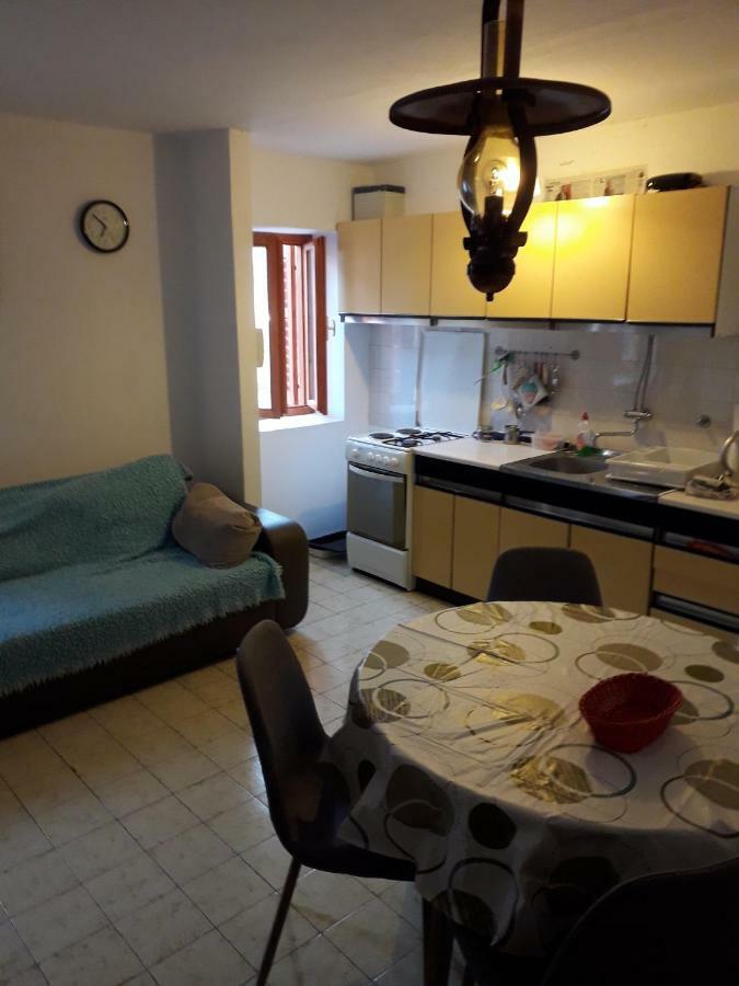 Heart Of Vis And Kut Area Apartman Romandic Luaran gambar